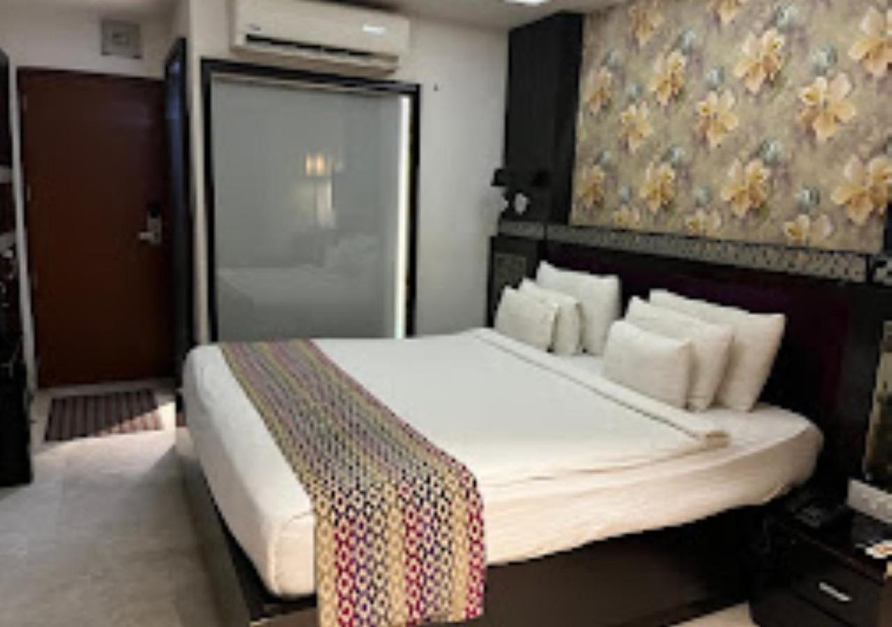 Hotel Siddharth Premiere Chandrapur Exterior photo